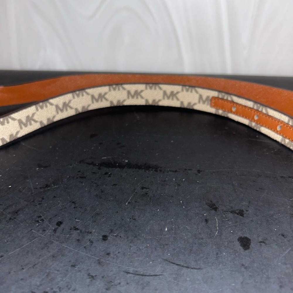 Michael kors belt size small